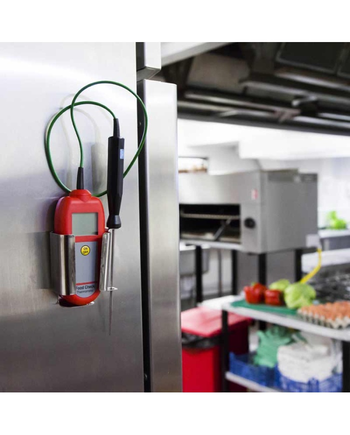 ETI Termometer Food Check®, inklusive insticksgivare. Lämpad för HACCP och egenkontroll. Uppfyller EN 13485. Kalibreringscertifikat ingår. Färg röd
