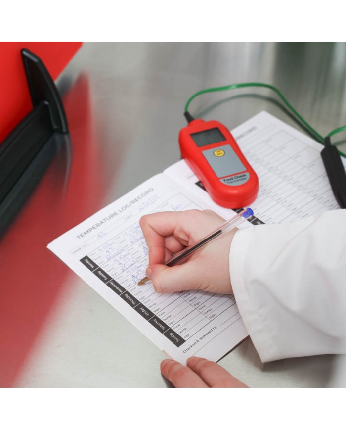 ETI Termometer Food Check®, inklusive insticksgivare. Lämpad för HACCP och egenkontroll. Uppfyller EN 13485. Kalibreringscertifikat ingår. Färg röd