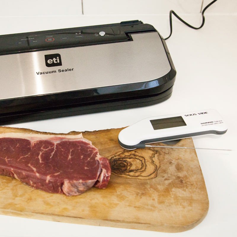 ETI Termometer Thermapen® för sous vide. Supersnabb respons med tunn nål. Kalibreringscertifikat