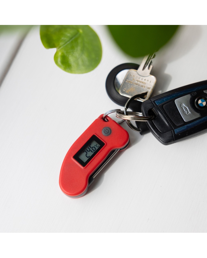 ETI Digital miniatyr-termometer med insticksnål. Kan fästas på din nyckelknippa. Röd.